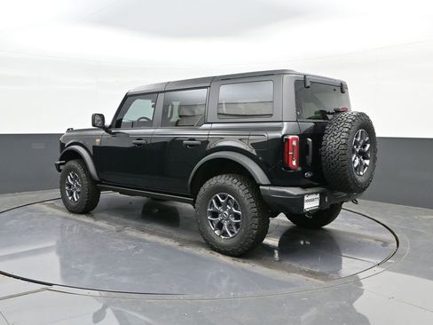 New 2025 Ford Bronco Badlands image 5