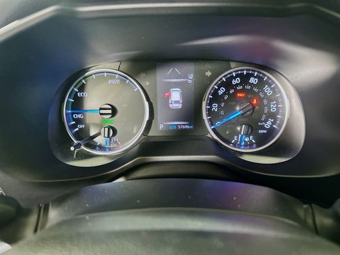 Used 2020 Toyota RAV4 LE w/ Carpet Mat Package AWD/4WD image 19