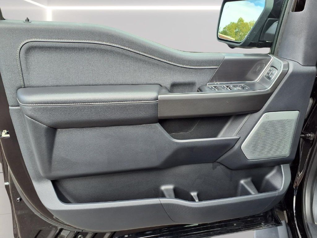 Used 2024 Ford F150 Lariat w/ Equipment Group 502A High AWD/4WD image 14