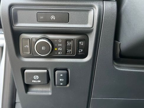 New 2025 Ford F150 Platinum w/ FX4 Off-Road Package image 21