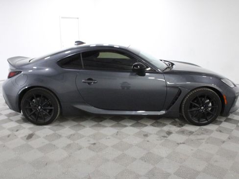 Used 2025 Toyota GR86 Premium w/ ALL Weather Mat Package (TMS) RWD image 26
