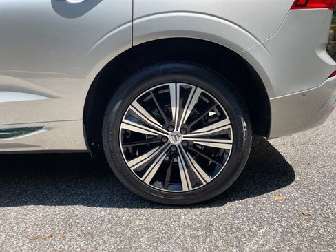 Certified 2023 Volvo XC60 B5 Plus w/ Climate Package AWD/4WD image 25