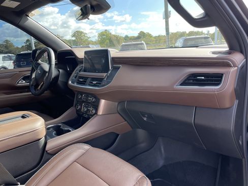 Used 2023 Chevrolet Tahoe High Country w/ Premium Package 2 image 17