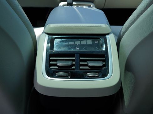 Used 2023 Volvo XC90 B6 Plus w/ Protection Package Premier AWD/4WD image 49