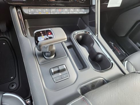 New 2026 GMC Sierra 1500 AT4X AWD/4WD image 13