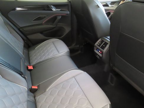 New 2026 Volkswagen Tiguan SEL R-Line image 25