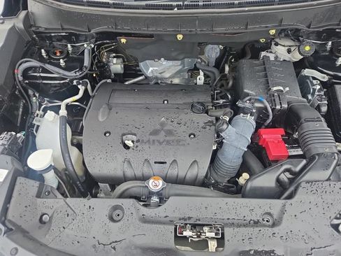 Used 2023 Mitsubishi Outlander Sport ES AWD/4WD image 30