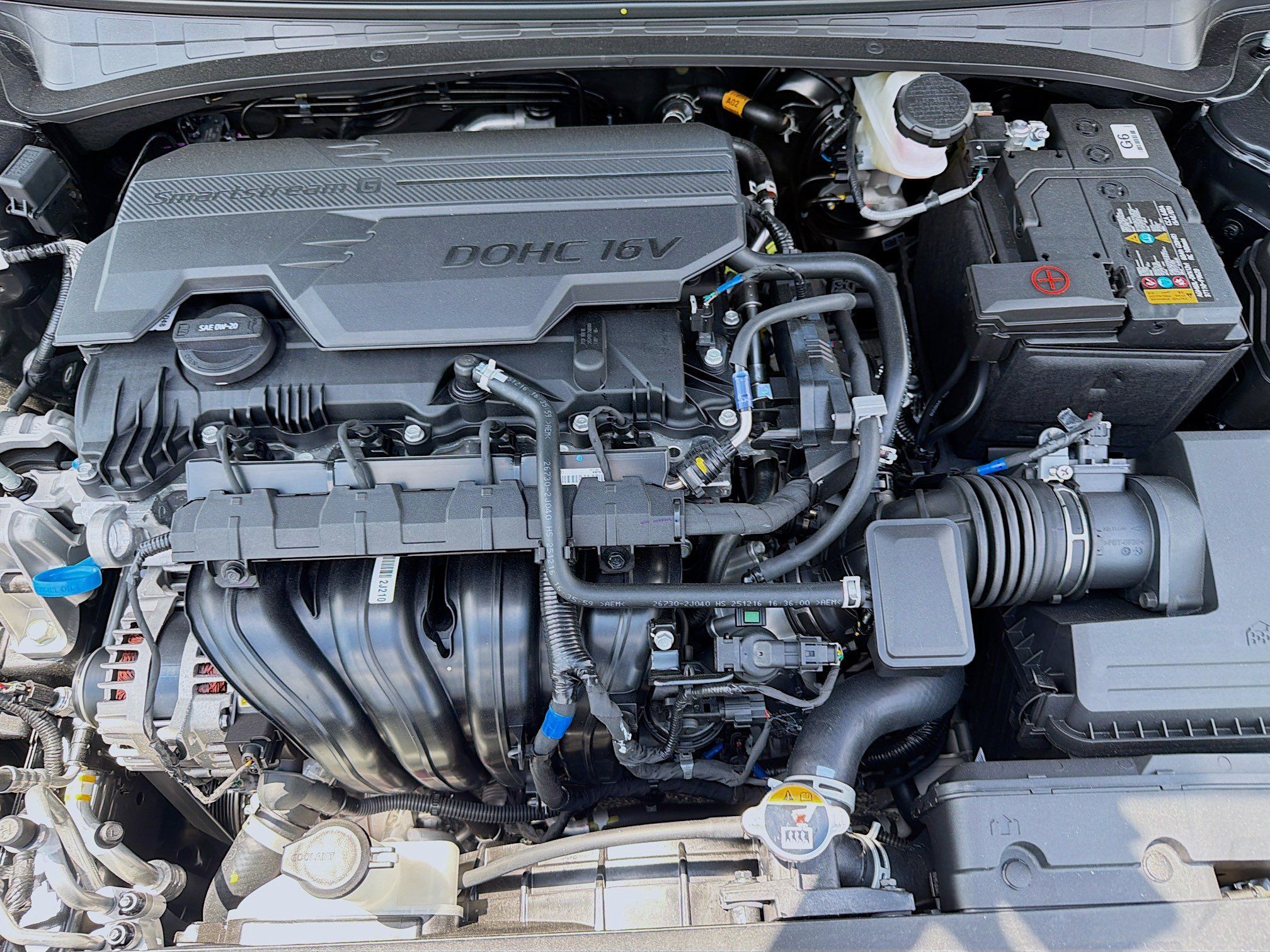 New 2026 Hyundai Elantra Sport FWD image 22