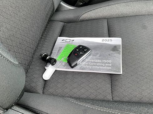 Used 2025 Chevrolet Silverado 1500 LT Trail Boss w/ Protection Package image 11