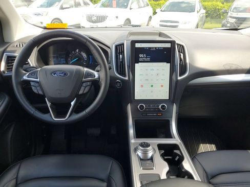 Certified 2023 Ford Edge SEL w/ Convenience Package AWD/4WD image 17