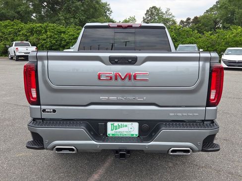 New 2026 GMC Sierra 1500 Denali w/ Technology Package AWD/4WD image 9