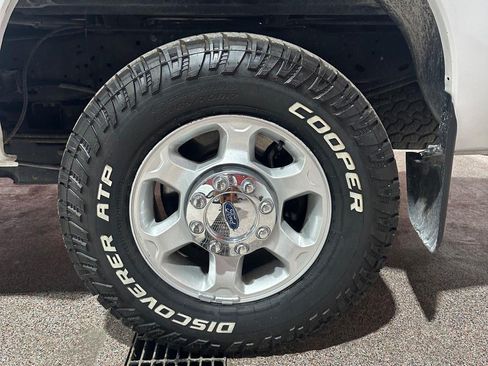 Used 2016 Ford F250 XLT w/ XLT Value Package AWD/4WD image 15