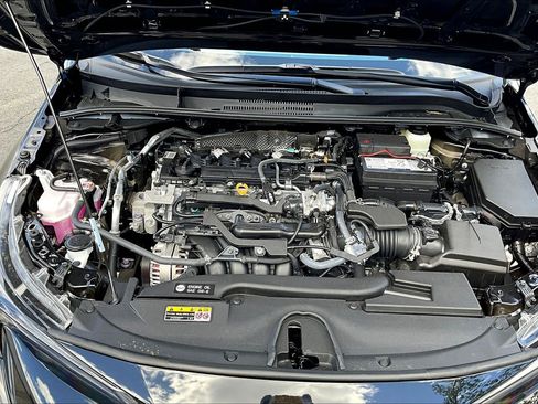 Used 2026 Toyota Corolla LE FWD image 21