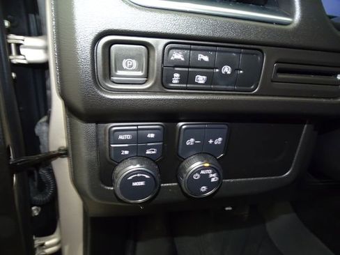 Used 2023 Chevrolet Tahoe RST w/ Luxury Package image 12