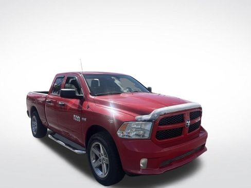 Used 2014 RAM 1500 Express RWD image 4