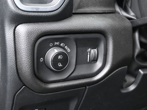 New 2026 RAM 1500 Express image 14