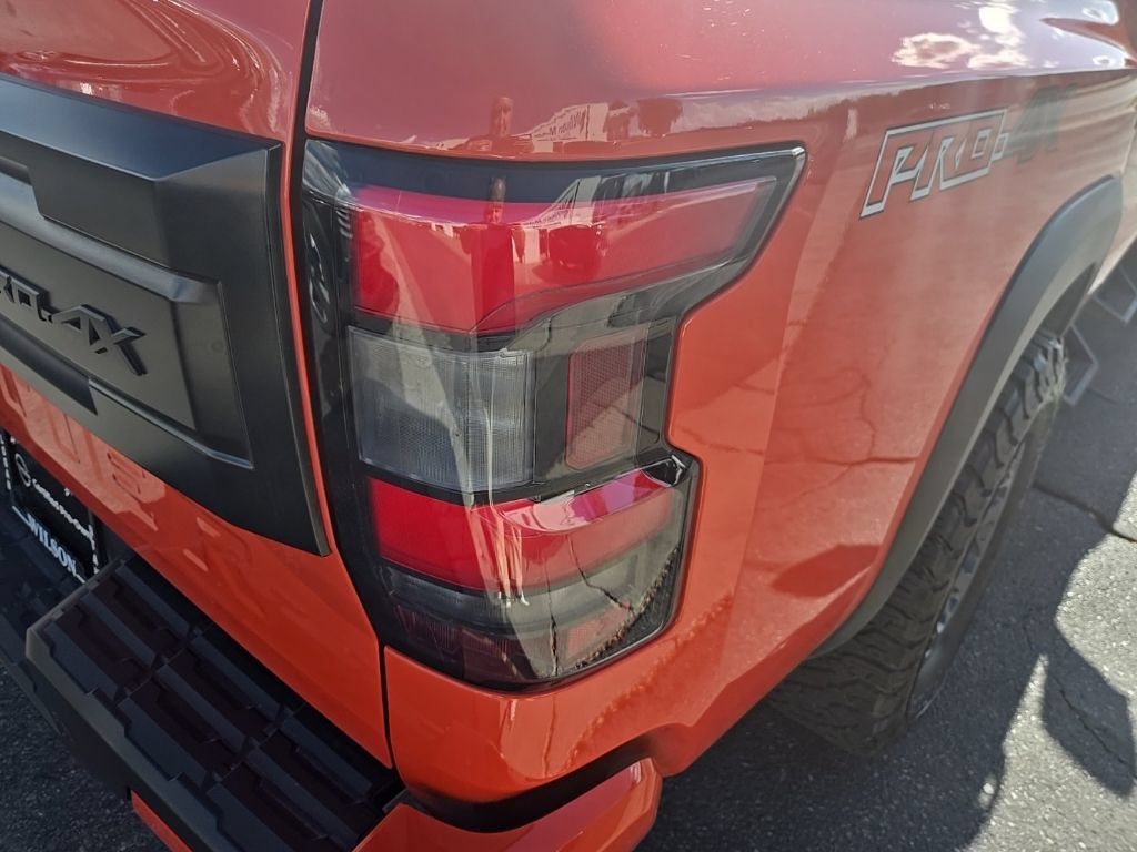 Used 2025 Nissan Frontier PRO-4X w/ Pro Premium Package AWD/4WD image 38