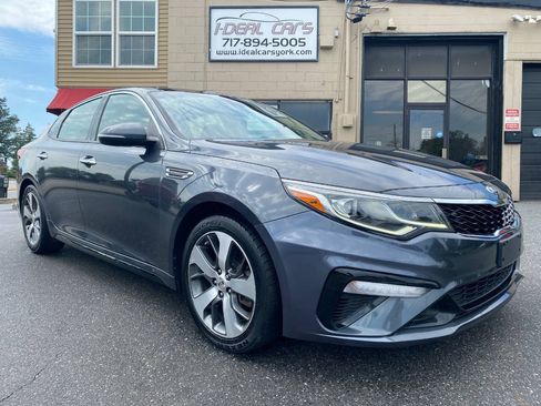 Used 2020 Kia Optima S w/ S Panoramic Sunroof Package FWD image 1