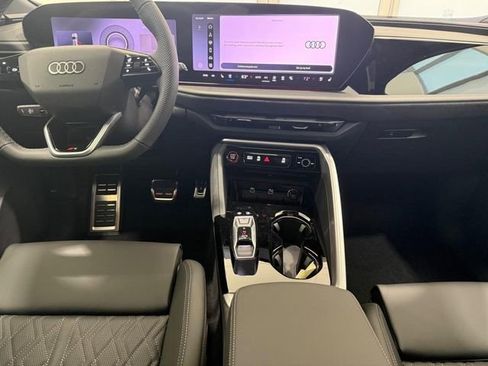 New 2026 Audi SQ5 Premium Plus AWD/4WD image 5