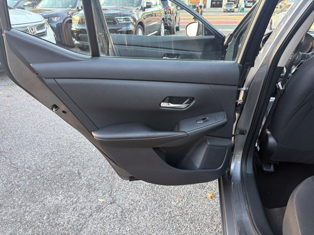 Used 2023 Nissan Sentra SV FWD image 17
