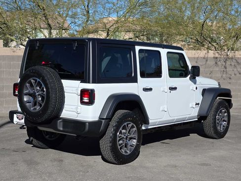 Used 2026 Jeep Wrangler Unlimited Sport AWD/4WD image 8