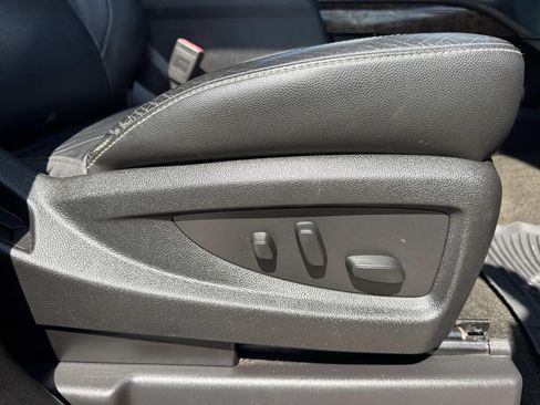 Used 2017 Chevrolet Tahoe LT RWD image 14
