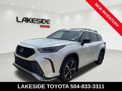 Used 2022 Toyota Highlander XSE