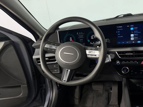 Used 2024 Hyundai Sonata SEL FWD image 16