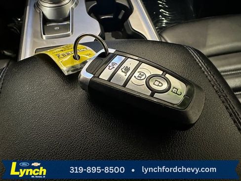 Used 2024 Ford Edge SEL w/ Convenience Package AWD/4WD image 16