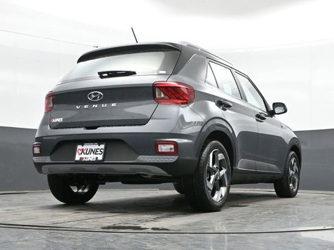New 2026 Hyundai Venue SEL FWD image 37