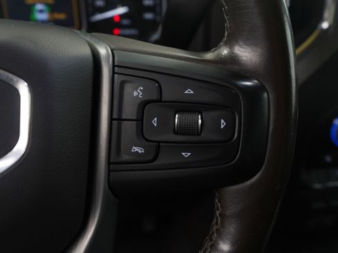 Used 2021 GMC Sierra 2500 Denali w/ Denali Ultimate Package image 18