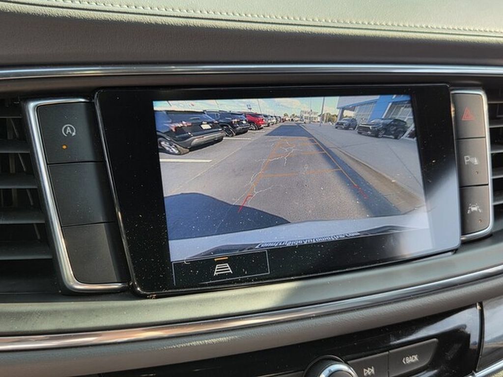 Used 2023 Buick Enclave Essence w/ Experience Buick Package FWD image 20