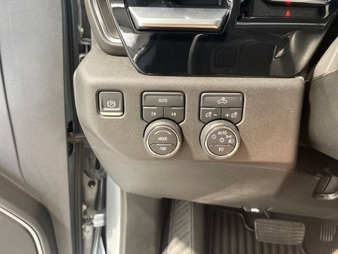 Used 2026 Chevrolet Silverado 1500 RST AWD/4WD image 13