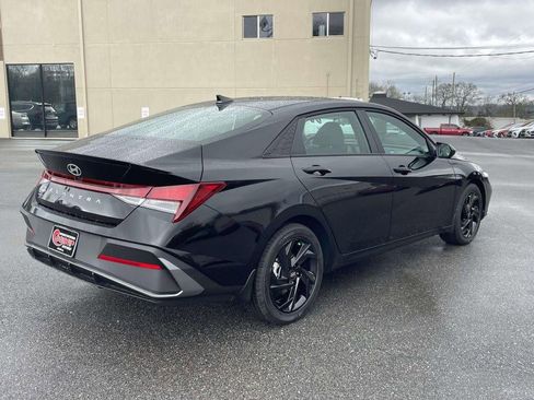 New 2026 Hyundai Elantra Sport image 21