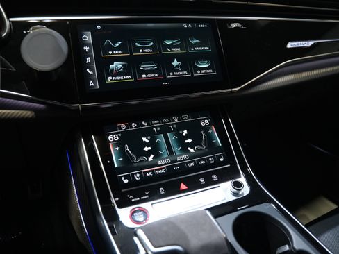 Used 2023 Audi RS Q8 w/ Black Optic Package image 47