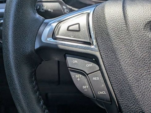 Used 2022 Ford Edge SEL w/ Sport Appearance Package AWD/4WD image 19