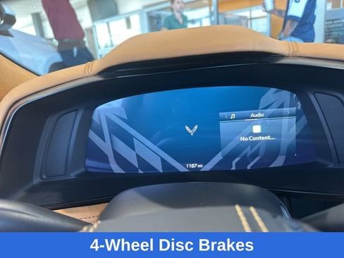 Used 2024 Chevrolet Corvette Stingray Premium Conv w/ 3LT RWD image 17