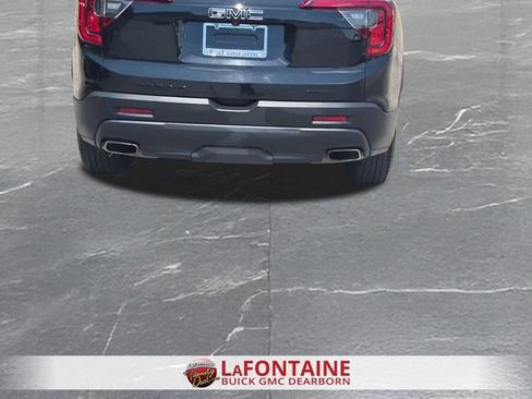 Used 2023 GMC Acadia SLE w/ Driver Convenience Package AWD/4WD image 4