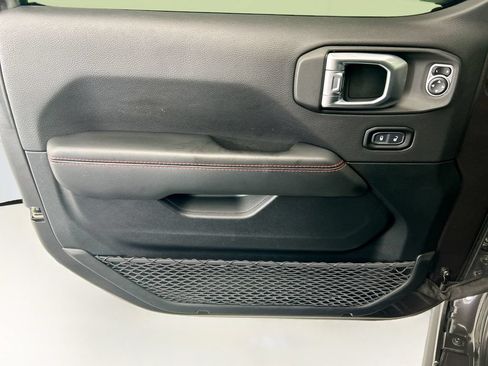 Used 2021 Jeep Wrangler Unlimited Rubicon AWD/4WD image 23