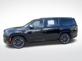 Used 2025 Jeep Grand Wagoneer Series III w/ Rear Seat Video Group 1 AWD/4WD video 2
