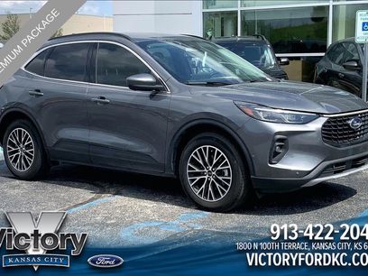 Used 2023 Ford Escape SE w/ PHEV Premium Package