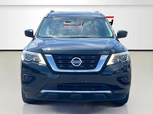Used 2020 Nissan Pathfinder S FWD image 2