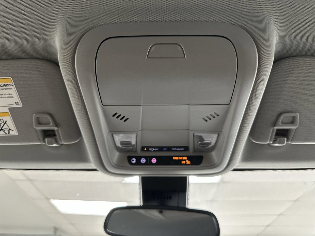Used 2020 GMC Terrain SLE w/ Driver Convenience Package AWD/4WD image 43