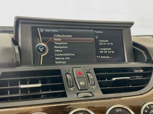 Used 2012 BMW Z4 sDrive28i RWD image 17