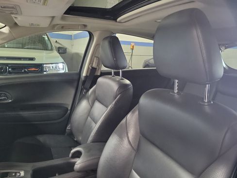Used 2016 Honda HR-V EX-L image 17