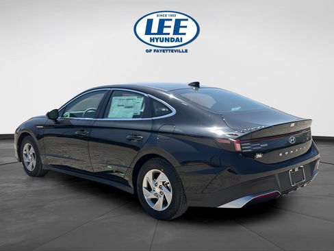 New 2026 Hyundai Sonata SE FWD image 4