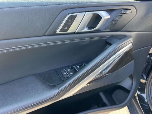 Used 2022 BMW X6 xDrive40i w/ Executive Package image 15