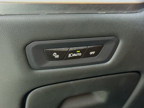 Used 2024 BMW X5 sDrive40i w/ M Sport Package image 10