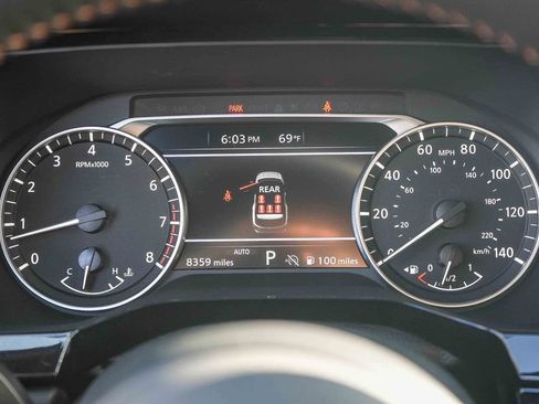 Used 2025 Nissan Pathfinder Rock Creek AWD/4WD image 23