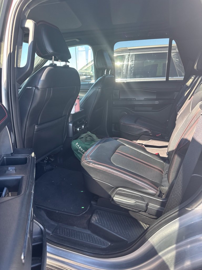 Used 2021 Ford Expedition Limited w/ Equipment Group 303A AWD/4WD image 10